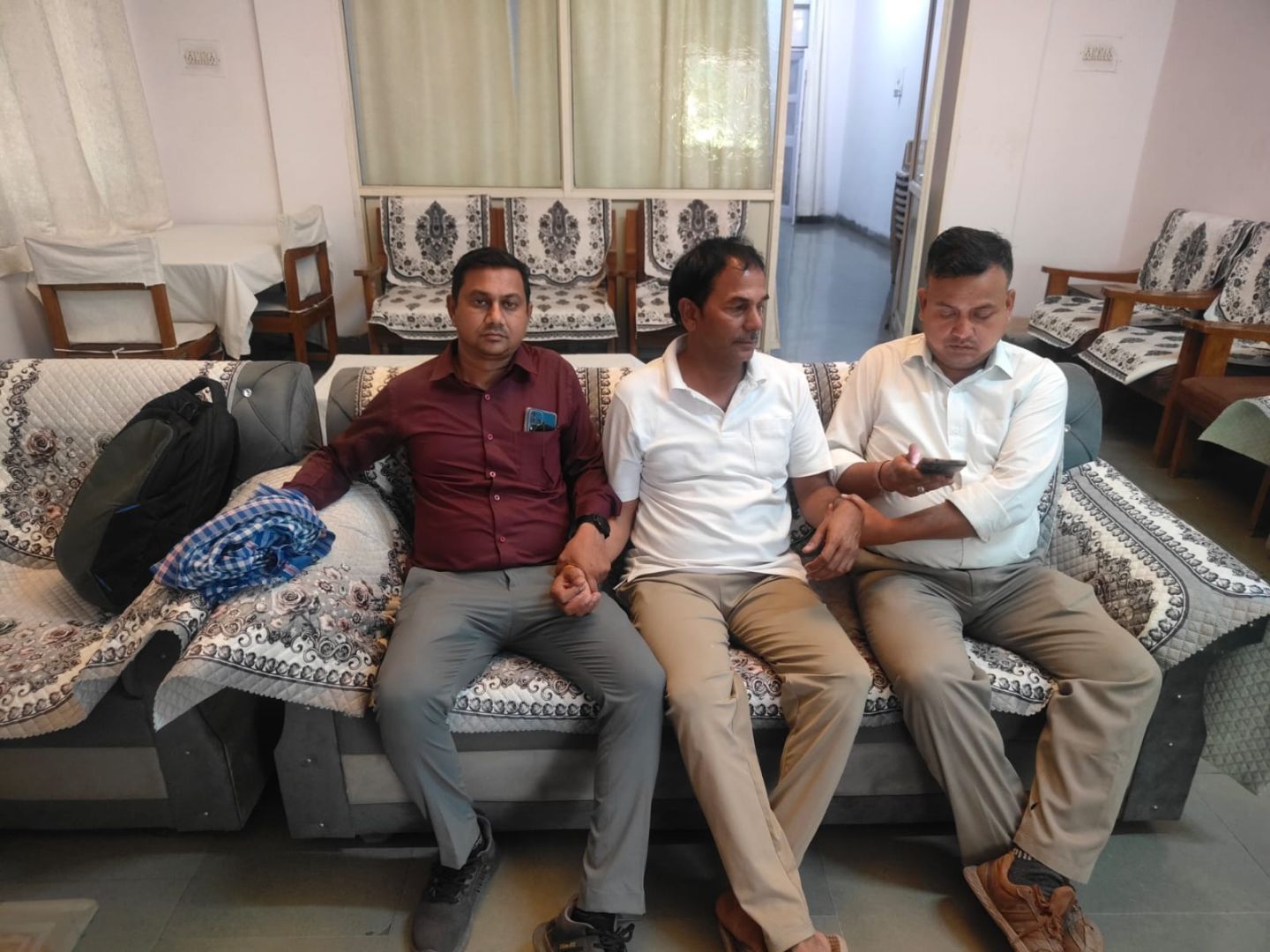 प्रभात परमार्थी , BEO झिरन्या,जिला खरगोन रिश्वत मांग राशि,2,000/ लेते हुवे पकड़े गए 