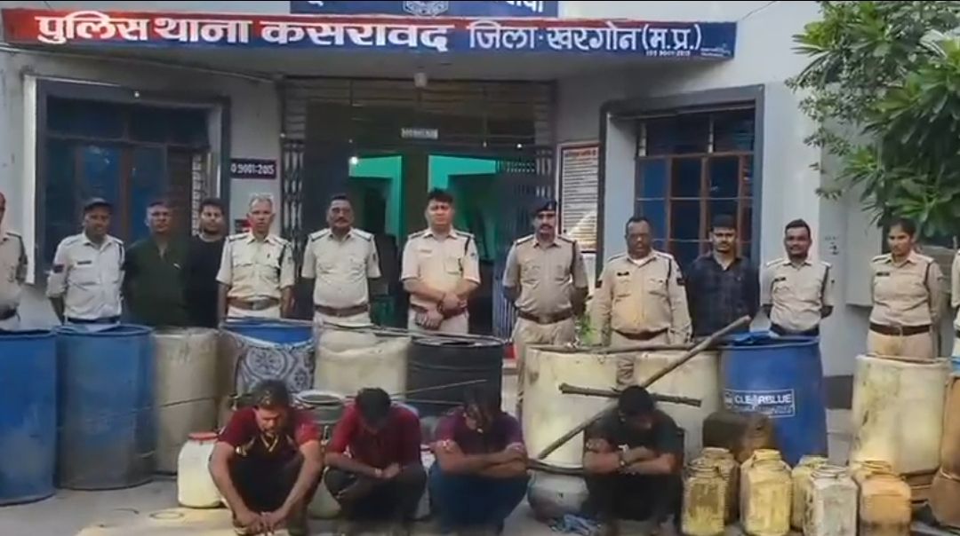 कसरावद पुलिस द्वारा भीलगांव में शराब के अवैध अड्डों पर छापेमारी 