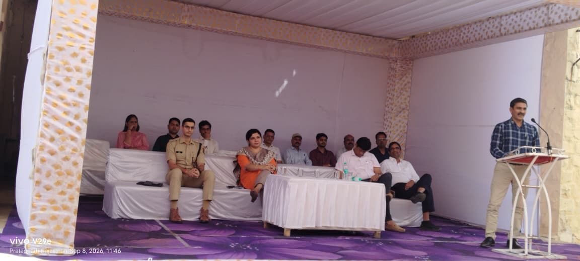 नगरीय निकाय चुनाव 2026 : प्रशिक्षण के बाद मतदान दलों की रवानगी  अपने कर्तव्यों का पालन करे