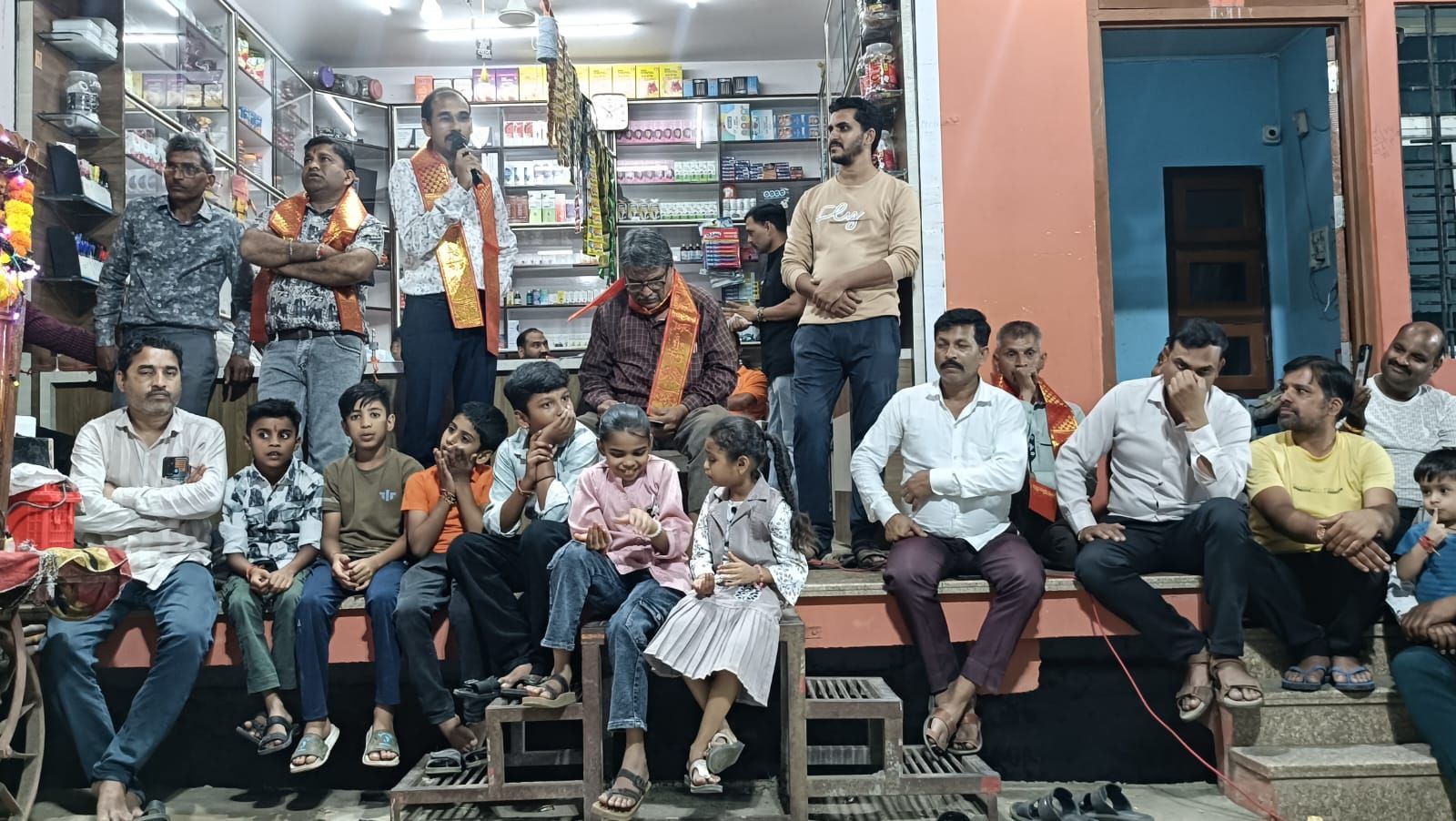 नालछा नगर में ढोल ग्यारस महापर्व पर धूमधाम से निकला चल समारोह ओटला कवि सम्मेलन सम्पन्न