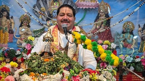 मानव जीवन ईश्वर की अनमोल देन, इसे परमार्थ और प्रभु भक्ति में लगाएं : पं. दिवाकर शास्त्री