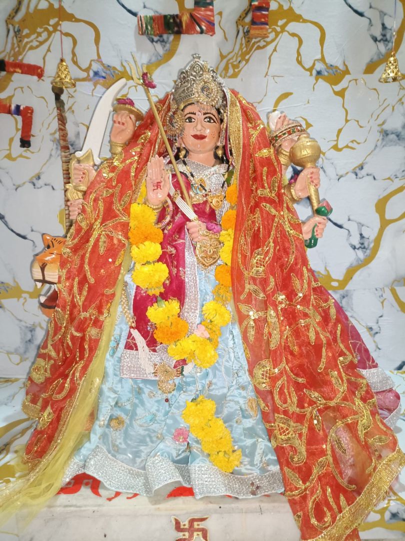 नालछा नवरात्रि के प्रथम दिन नालछा में संध्या के समय माता रानी की घट स्थापना बड़े उत्साह  के साथ की गई 
