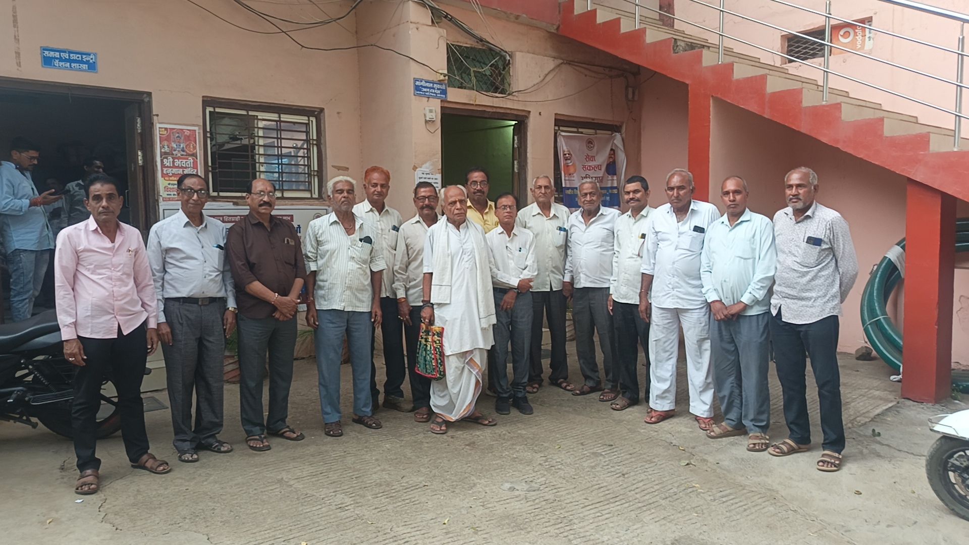8 नवंबरको महालक्ष्मीपूजन,10 नवंबर को गोवर्धन पूजा पड़वापर्व मनाने का निर्णय; आड़े रॉकेट चलाने वालों पर होगी कार्रवाई 