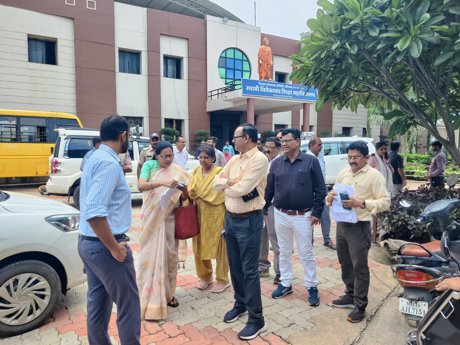 20 जुलाई को सेंधवा में होगा वृहद स्वास्थ्य शिविर का आयोजन  कलेक्टर ने किया शिविर स्थल का निरीक्षण दिए निर्देश