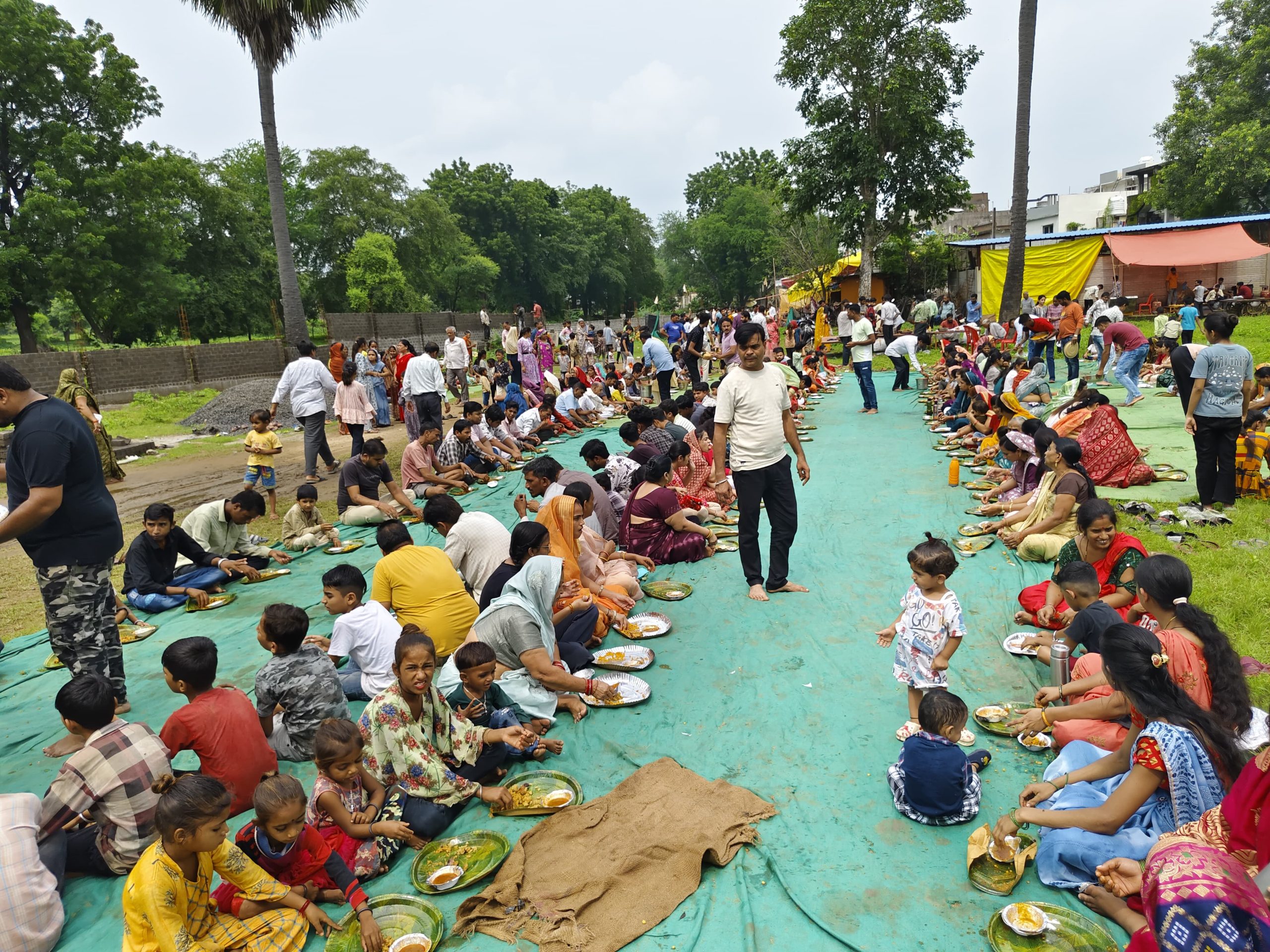 नानपुर में धूमधाम से मनाया गया नागपंचमी का त्योहार पूजे गए भिलट नाग देवता  किया भंडारे का आयोजन दो हजार से अधिक भक्तो ने की प्रसादी ग्रहण