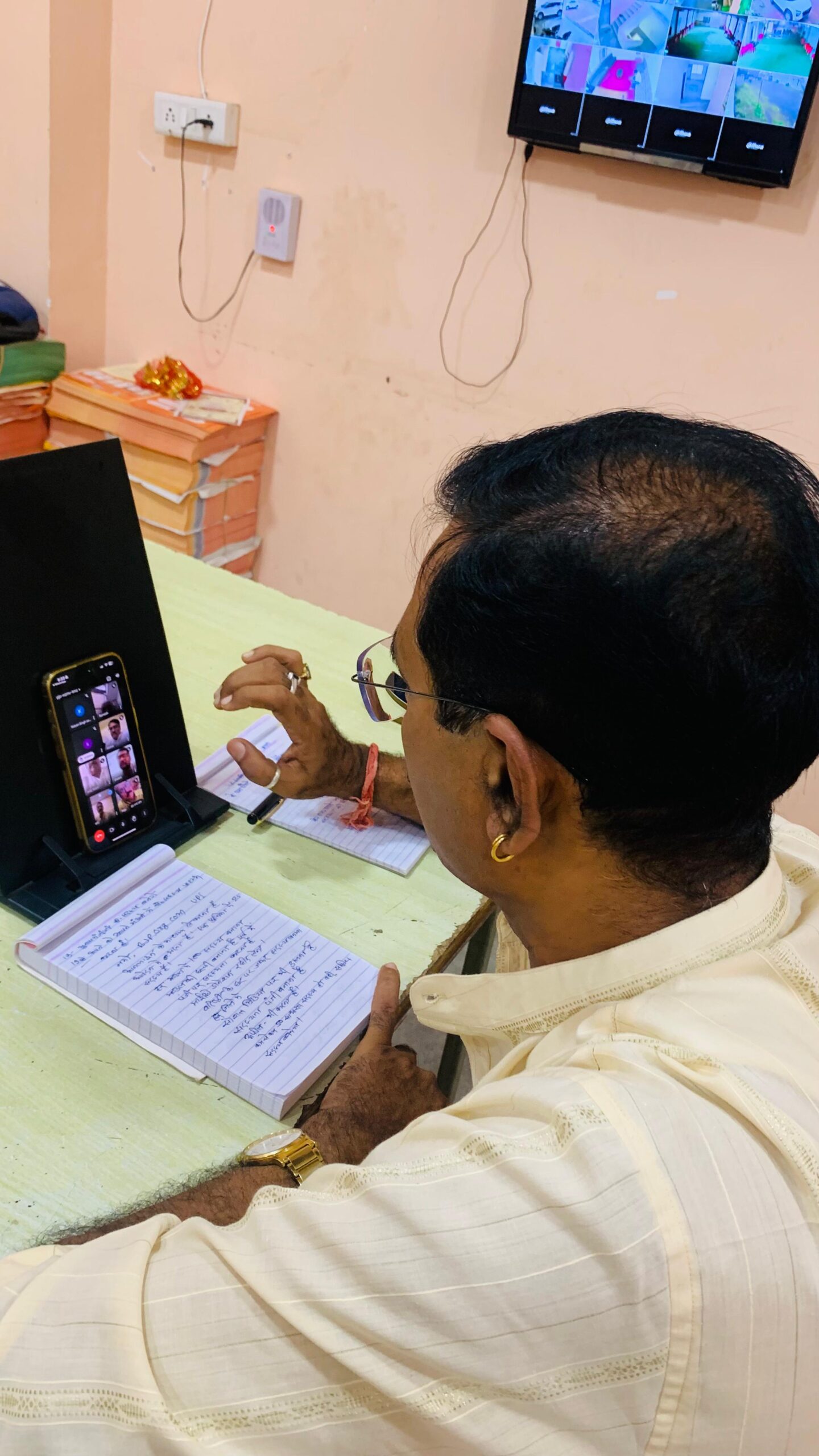 बड़वानी:- सक्रिय सदस्यता अभियान को लेकर भारतीय जनता पार्टी जिला बड़वानी की वर्चुअल बैठक शाम 05 बजे जिला अध्यक्ष कमलनयन इंगले द्वारा ली गई।