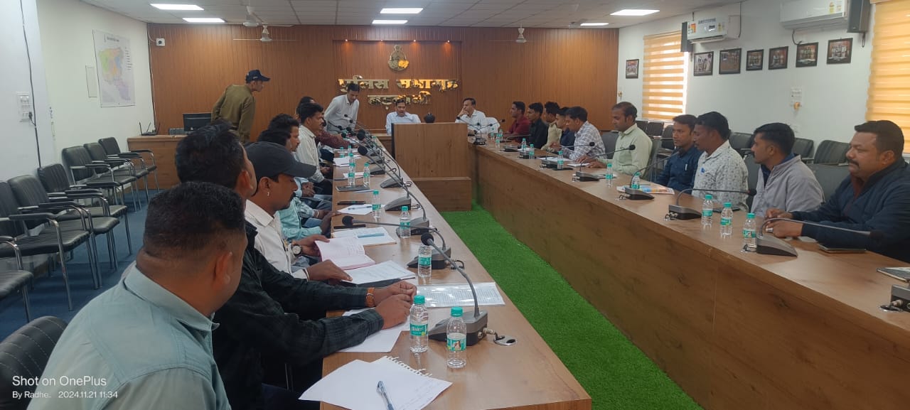 बड़वानी पुलिस अधीक्षक ने ली सूचना संकलन करने वाले पुलिस अधिकारियों की मासिक बैठक दिए दिशा निर्देश