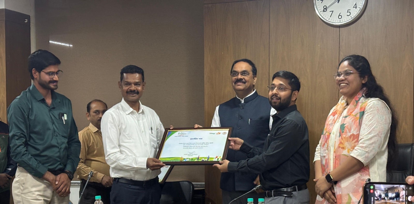 नगर पालिका, बड़वानी को राज्य स्तर पर स्वच्छता ही सेवा पुरस्कार से सम्मानित किया गया