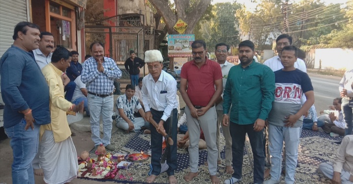 अंजड़ मुख्यमंत्री अधो संरचना  योजना के अंतर्गत लगभग 75 लाख के निर्माण का भूमि पूजन संपन्न