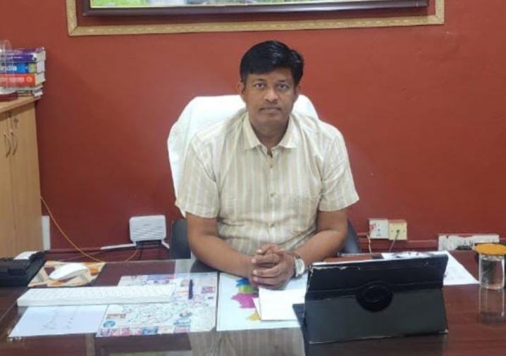 विजयेश कुमार पंड्या ने संभाला प्रतापगढ़ एडीएम का पदभार
