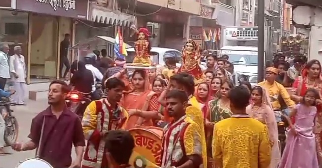 अंजड़ श्री मेड क्षत्रिय स्वर्णकार समाज की महिलाओं ने गणगौर माता का पर्व उत्साह के साथ मनाया