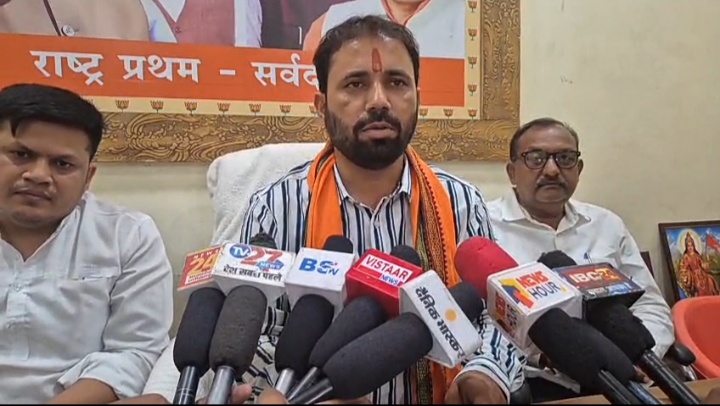 बड़वानी भाजपा जिला कार्यालय में 6अप्रैल को  भाजपा के स्थापना दिवस को लेकर प्रेसवार्ता का आयोजन किया गया भाजपा  जिला अध्यक्ष अजय यादव ने दी जानकारी