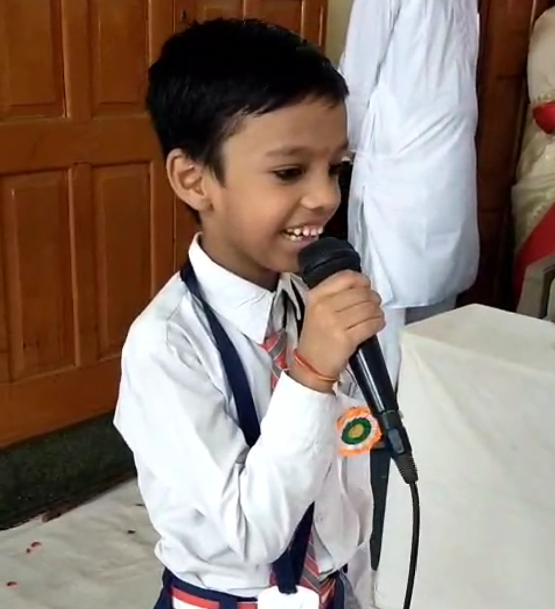 श्रीमती लछना देवी सरस्वती शिशु मंदिर रेशम का कटरा वाराणसी,15 अगस्त स्वतंत्रता दिवस, बड़े उत्साह के साथ धूम धाम से मनाया गया ,