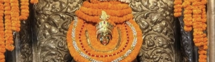 वाराणसी नवरात्रि के अष्टमी पर्व पर मां अन्नपूर्णा माता रानी का भव्य श्रृंगार, हजारो भक्तों ने दर्शन के लाभ लिए|